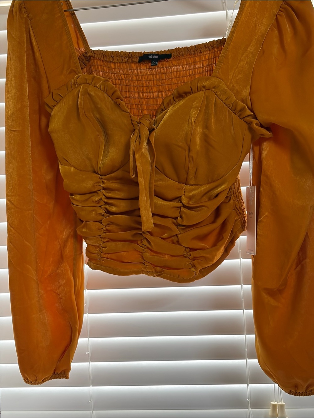 Women's Mustard Long-Sleeve Ruched Crop Top - Picture 2 of 4